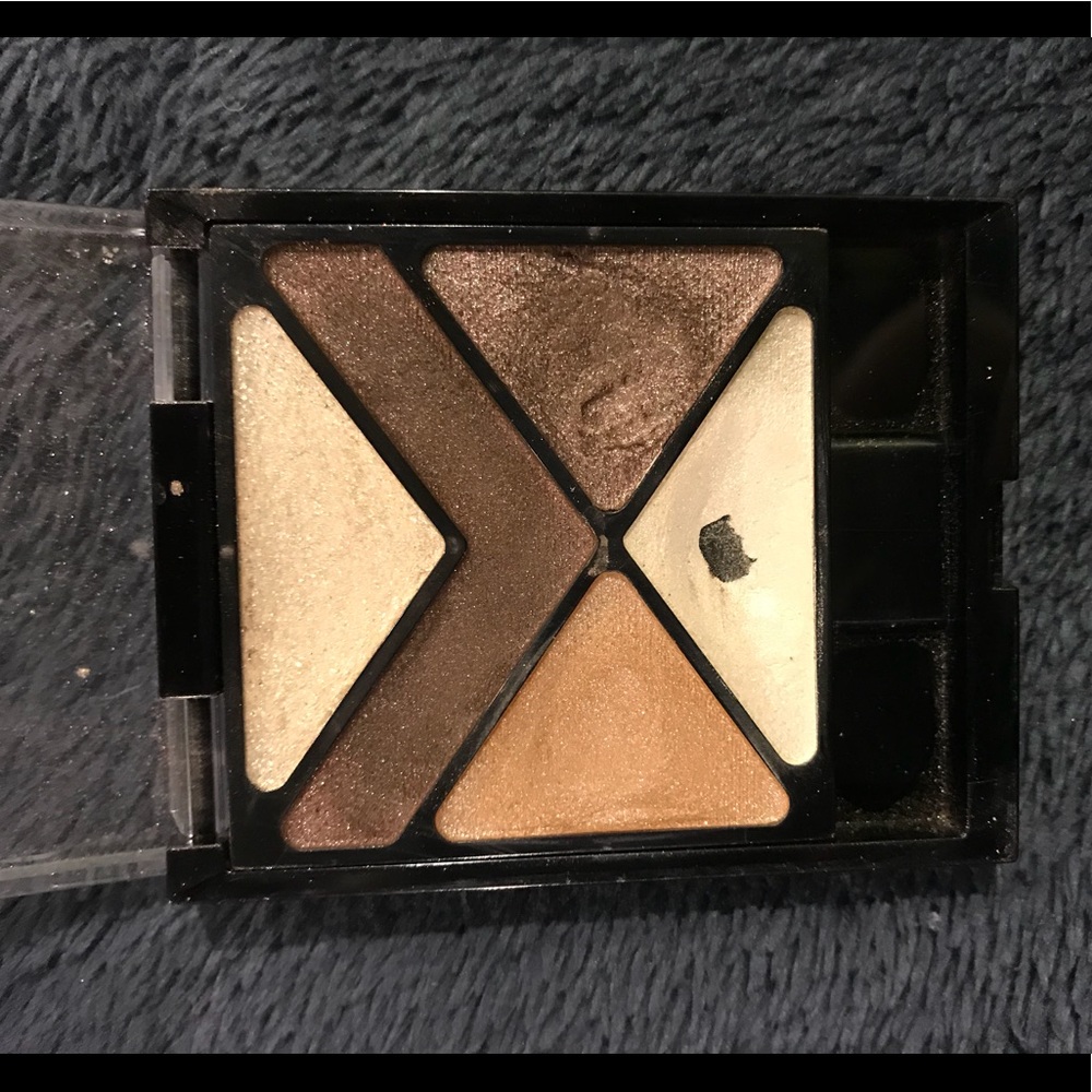 💋Makeup bundle💋 - Picture 3 of 4